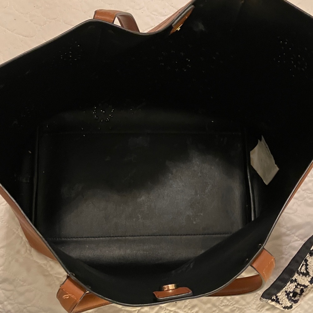 Kendall & Kylie Brown Star-Embellished Tote - Picture 6 of 11